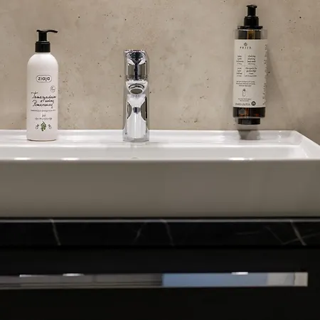 アパート Baltic Infinity Resort&spa 213 - Sea Side ミエンジズドロイェ